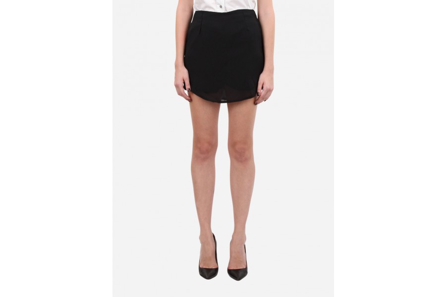 Fer and Dact Shorty Skirt (Black)